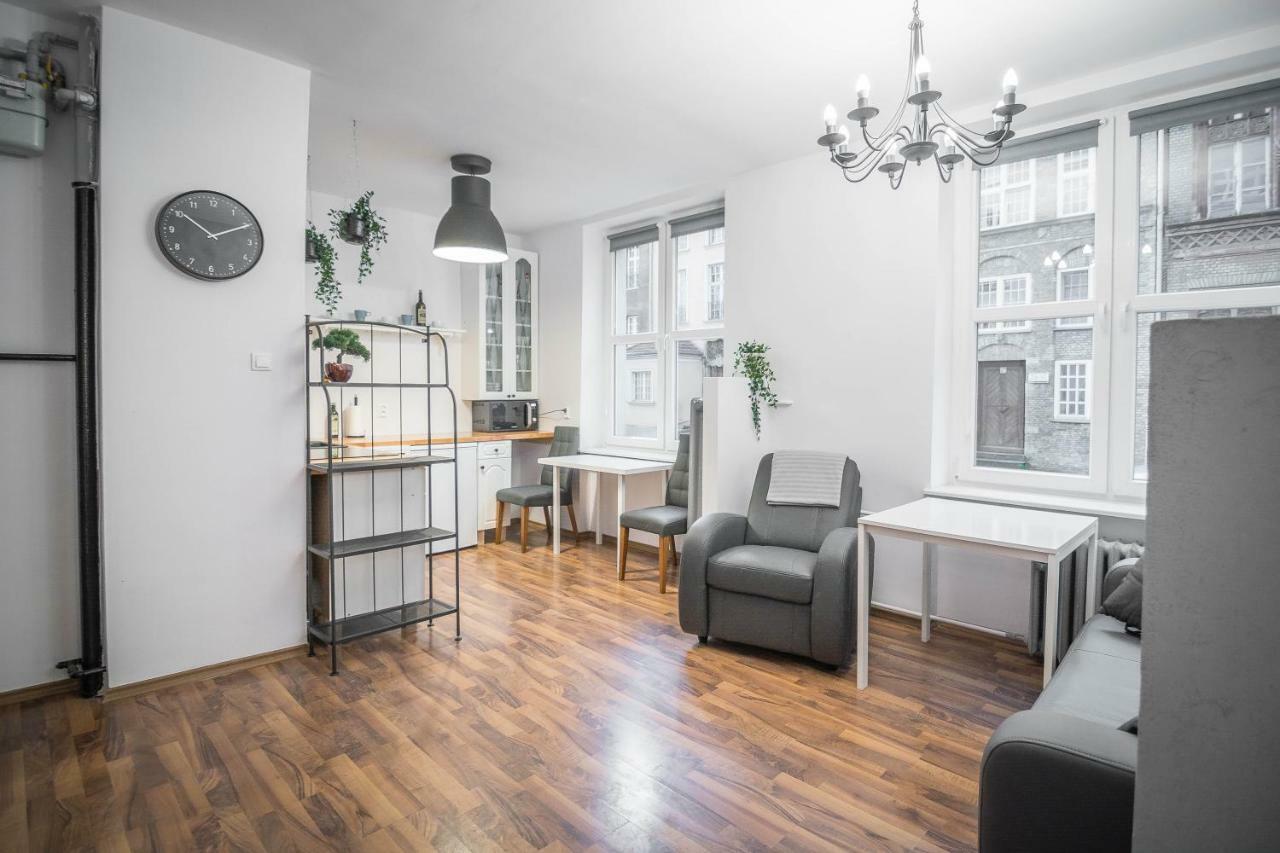 Piano Old Town Ogarna Apartment Gdansk Exterior photo